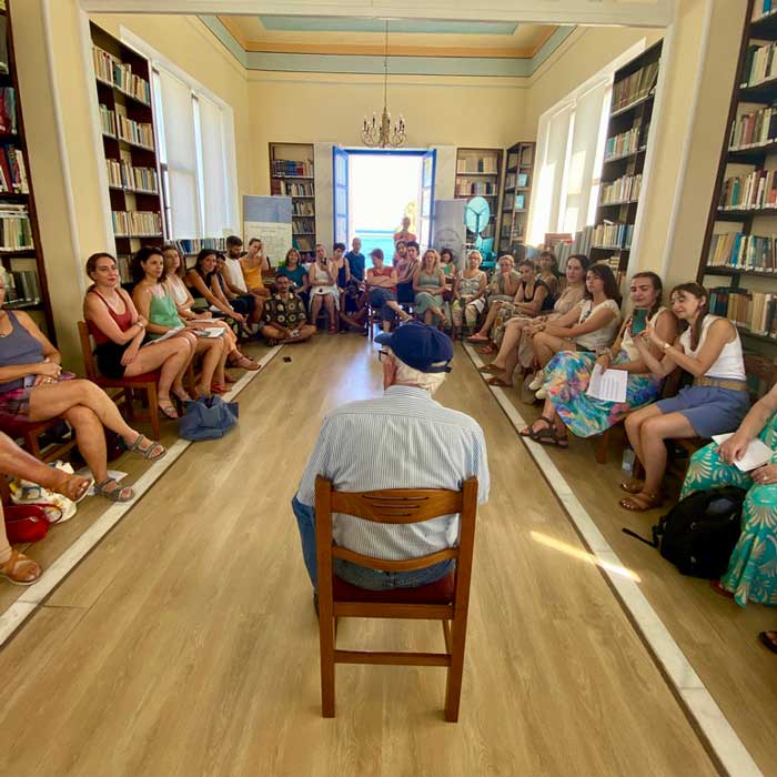 Δημήτρης Σ. Περσελής. Εισήγηση στην παραδοσιακή μουσική της Κάσου. Δημοτική βιβλιοθήκη Κάσου. 30 Αυγούστου 2025.